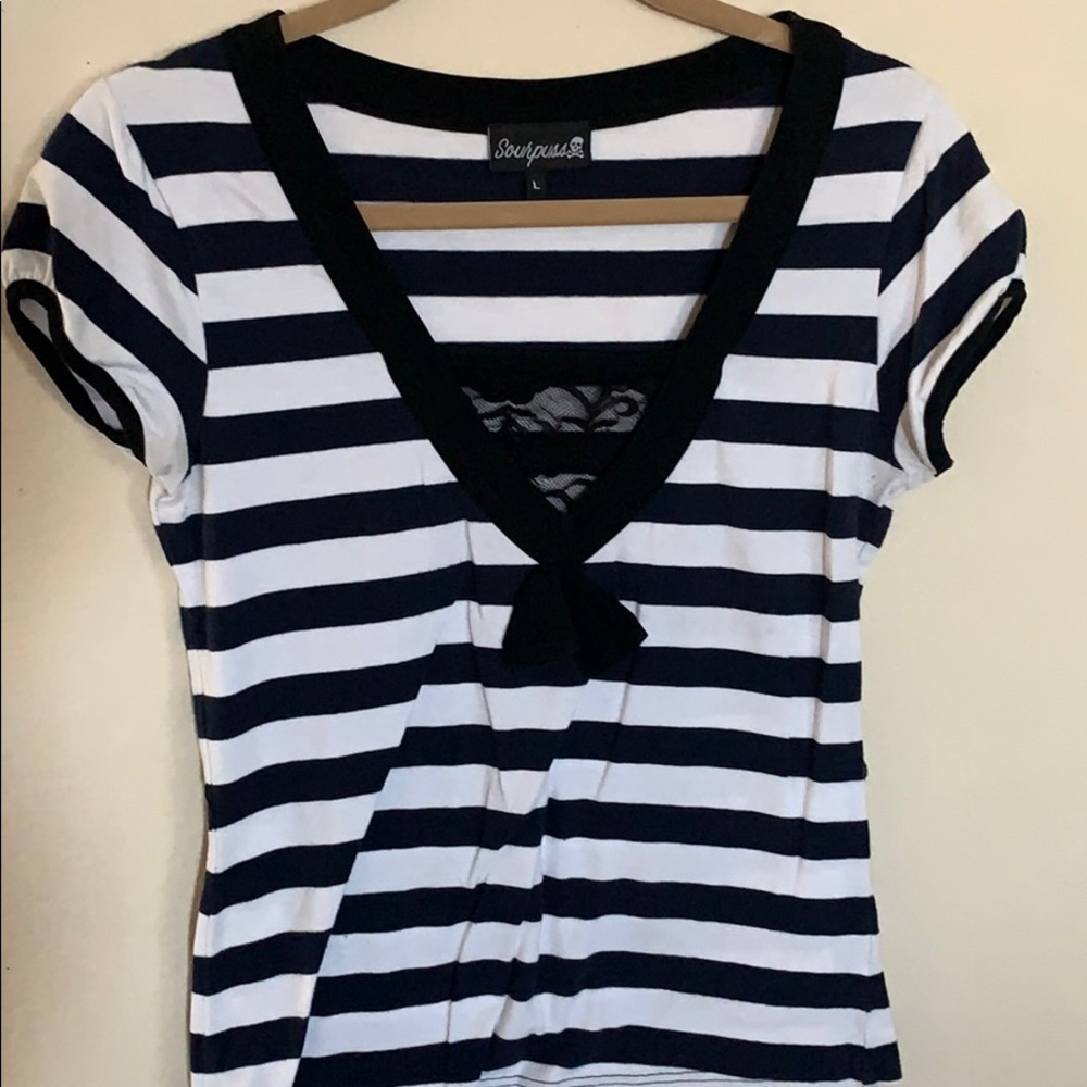 Sourpuss top
